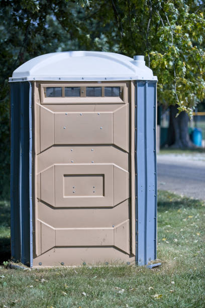 Porta potty delivery and setup in Summit Hill, PA
